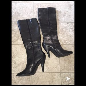 Knee high heel boots